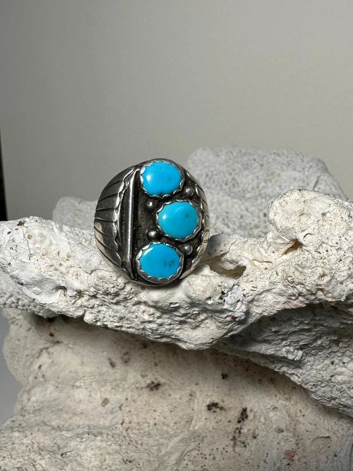TURQUOISE RING NAVAJO SIZE 10 STERLING SILVER WOMEN MEN (1 of 2)