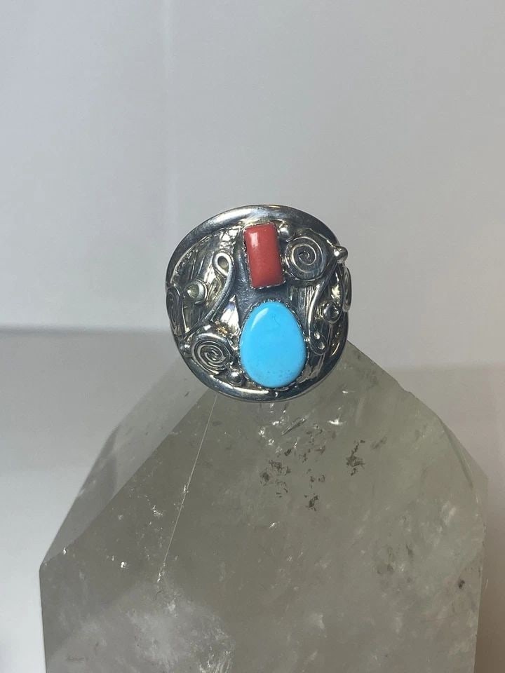 NAVAJO RING SIZE 10 TURQUOISE CORAL STERLING SILVER SOUTHWEST WOMEN MEN: NAVAJO RING SIZE 10 TURQUOISE CORAL STERLING SILVER SOUTHWEST WOMEN MEN Navajo ring turquoise coral sterling silver southwest women men Size 10 Weight 10.2g Length. 1" Thinnest part. 3/16"