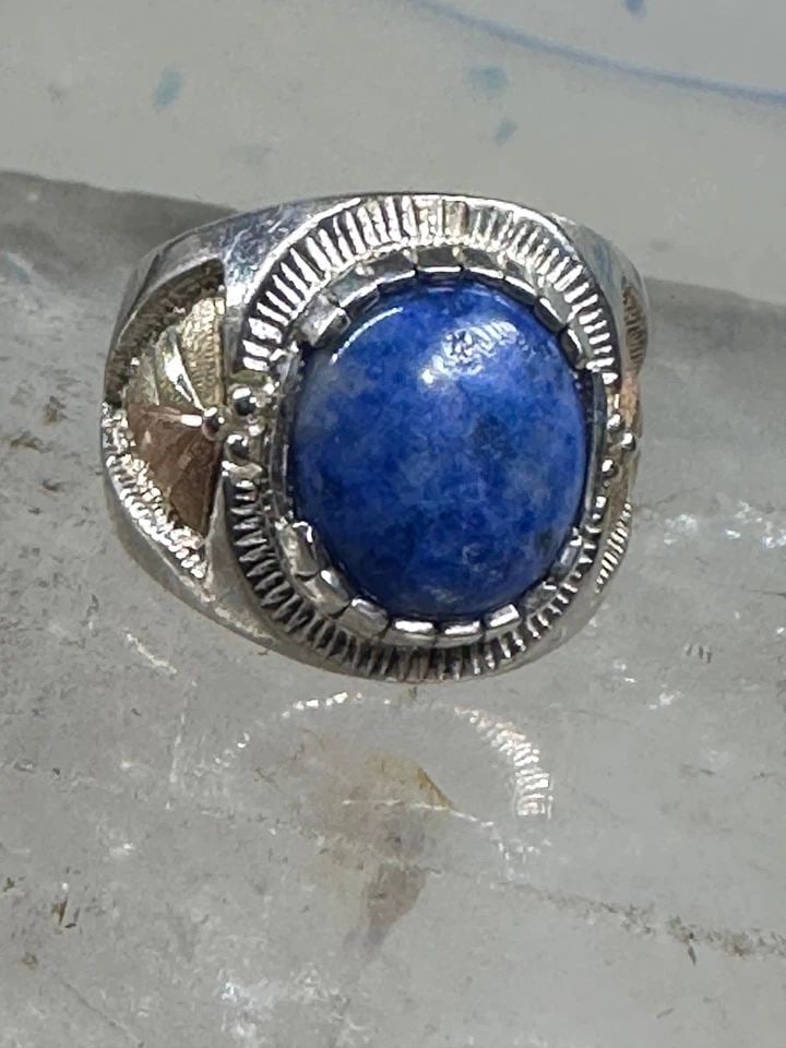 BLACK HILLS GOLD RING LEAVES BLUE LAPIS BAND SIZE 6 STERLING SILVER WOMEN MEN: BLACK HILLS GOLD RING LEAVES BLUE LAPIS BAND SIZE 6 STERLING SILVER WOMEN MEN Black Hills Gold ring leaves blue lapis band size 6 sterling silver women men Detailed with 12 K over the sterling silver 