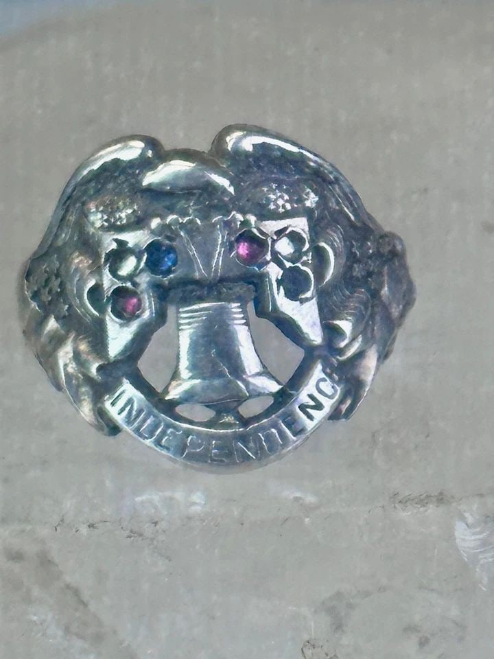 EAGLE RING LIBERTY BELL INDEPENDENCE SIZE 2.5 PINKY STERLING SILVER WOMEN AS IS (1 of 2)
