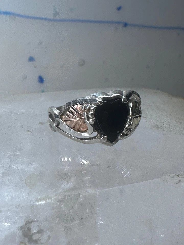 BLACK HILLS GOLD RING SIZE 6.75 HEART VALENTINE LEAVES STERLING SILVER WOMEN (1 of 2)