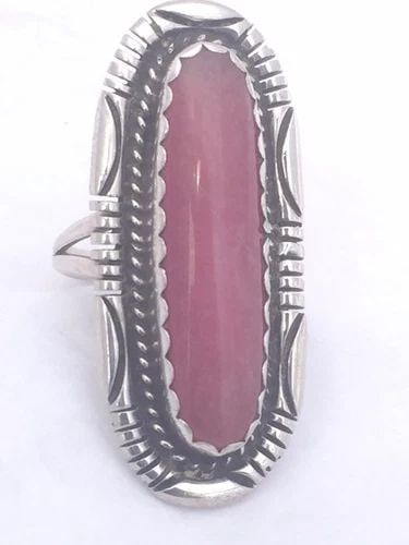 LONG VINTAGE STERLING SILVER SOUTHWEST TRIBAL SIZE 7 8.1G: LONG VINTAGE STERLING SILVER SOUTHWEST TRIBAL SIZE 7 8.1G Long Ring Southwest Vintage Sterling Silver A Peachy Watermelon Color Size 7 Weight 8.1g Length 1 5/8" Width 23/32"