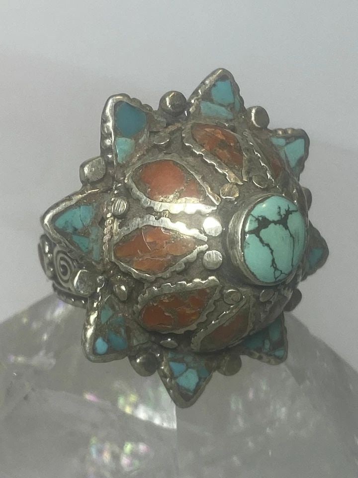 TURQUOISE RING FLOWER FLORAL TRIBAL CORAL STERLING SILVER WOMEN GIRLS: TURQUOISE RING FLOWER FLORAL TRIBAL CORAL STERLING SILVER WOMEN GIRLS Turquoise Ring flower floral tribal Coral sterling silver women Boho Size 9.25 Between a size 9.25 and a size 9.50 Weight 23.6g Le