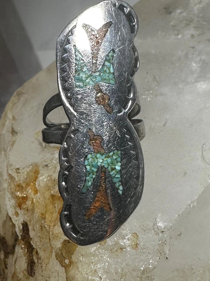 LONG PHOENIX RING TURQUOISE CORAL CHIPS SIZE 5.75 NAVAJO STERLING SILVER WOMEN: LONG PHOENIX RING TURQUOISE CORAL CHIPS SIZE 5.75 NAVAJO STERLING SILVER WOMEN Long Phoenix ring Turquoise coral chips size 5.75 Navajo sterling silver women Size 5.75 Weight 6.4g Length. 1. 5/8" Widt