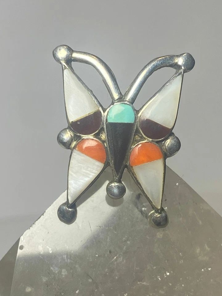 BUTTERFLY RING SIZE 6 TURQUOISE ZUNI MOTHER OF PEARL CORAL ONYX SOUTHWEST STERLI: BUTTERFLY RING SIZE 6 TURQUOISE ZUNI MOTHER OF PEARL CORAL ONYX SOUTHWEST STERLI Butterfly ring turquoise Zuni mother of pearl coral onyx southwest sterling silver women Size 6 Weight 5.4g Length. 1. 