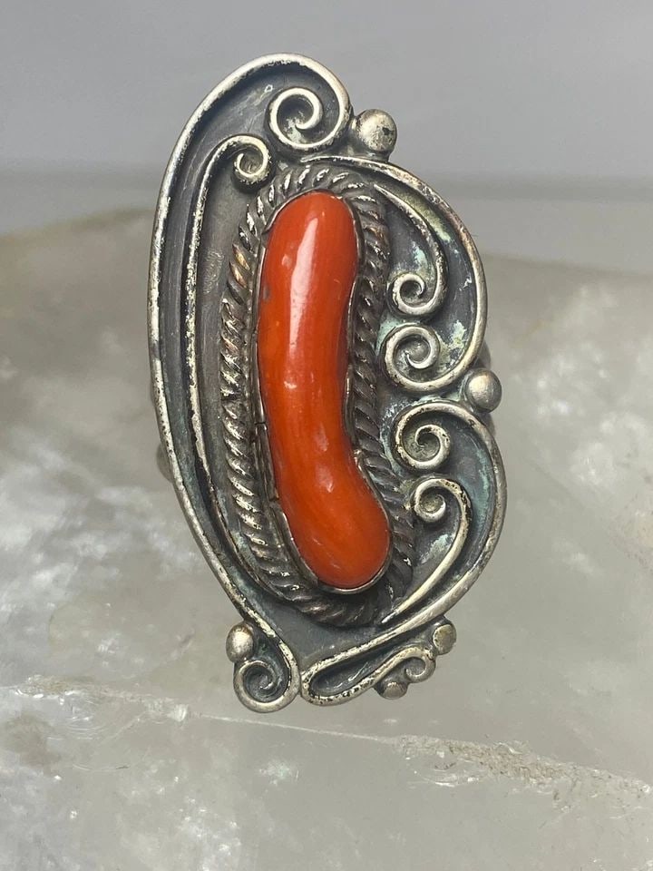 NAVAJO RING SIZE 5.75 LONG CORAL STERLING SILVER WOMEN MEN: NAVAJO RING SIZE 5.75 LONG CORAL STERLING SILVER WOMEN MEN Navajo ring size 5.75 long coral sterling silver women men I leave the rings unpolished until I sell .. If the buyer wants the ring polished 