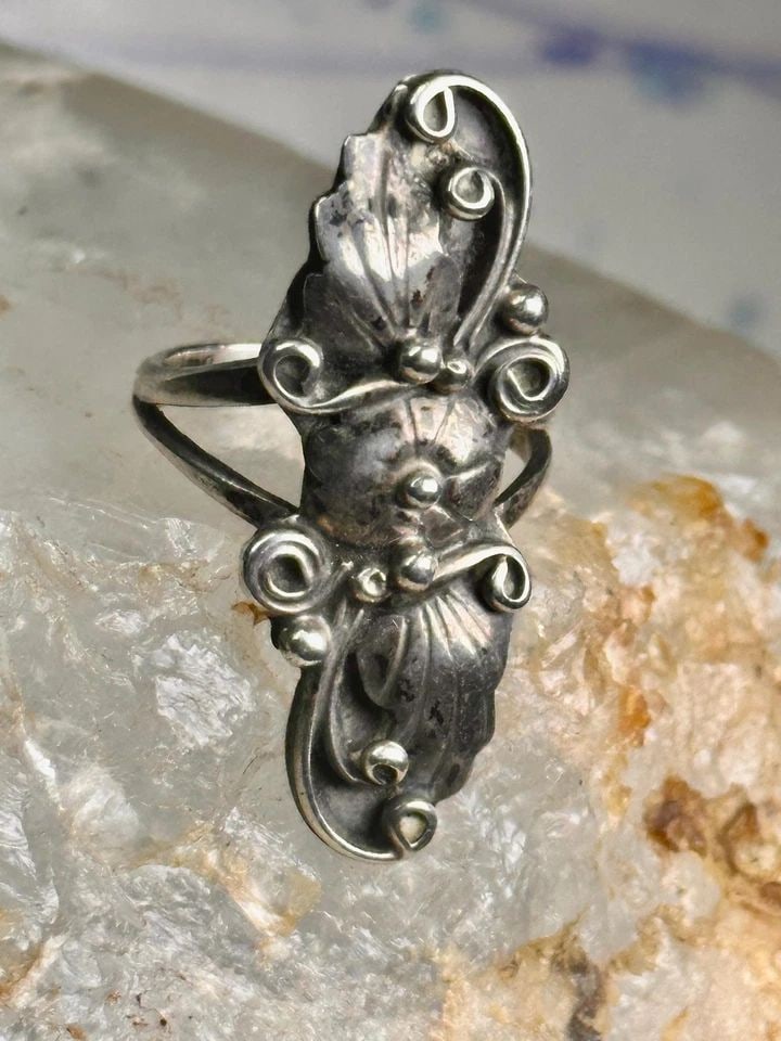 LONG NAVAJO RING FLORAL SQUASH BLOSSOM VINTAGE STERLING SILVER SIZE 5.25 WOMEN (1 of 2)