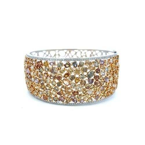 VINTAGE 18K TWO TONE GOLD BANGLE BRACELET WITH 22.46 CARAT ROUND DIAMONDS (1 of 1)