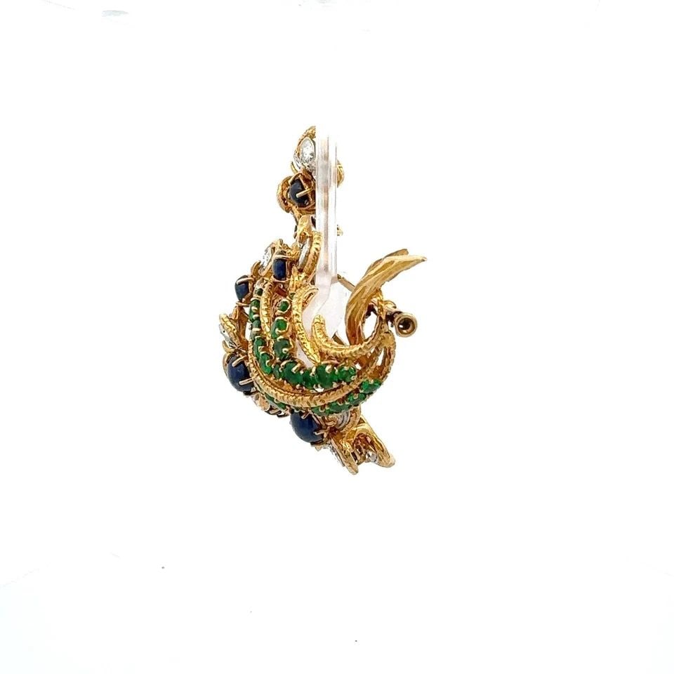 VASSORT ANDRÉ 6.50 CARAT DIAMOND 11 CARAT EMERALD AND SAPPHIRE 18K YG PIN BROOCH (1 of 1)