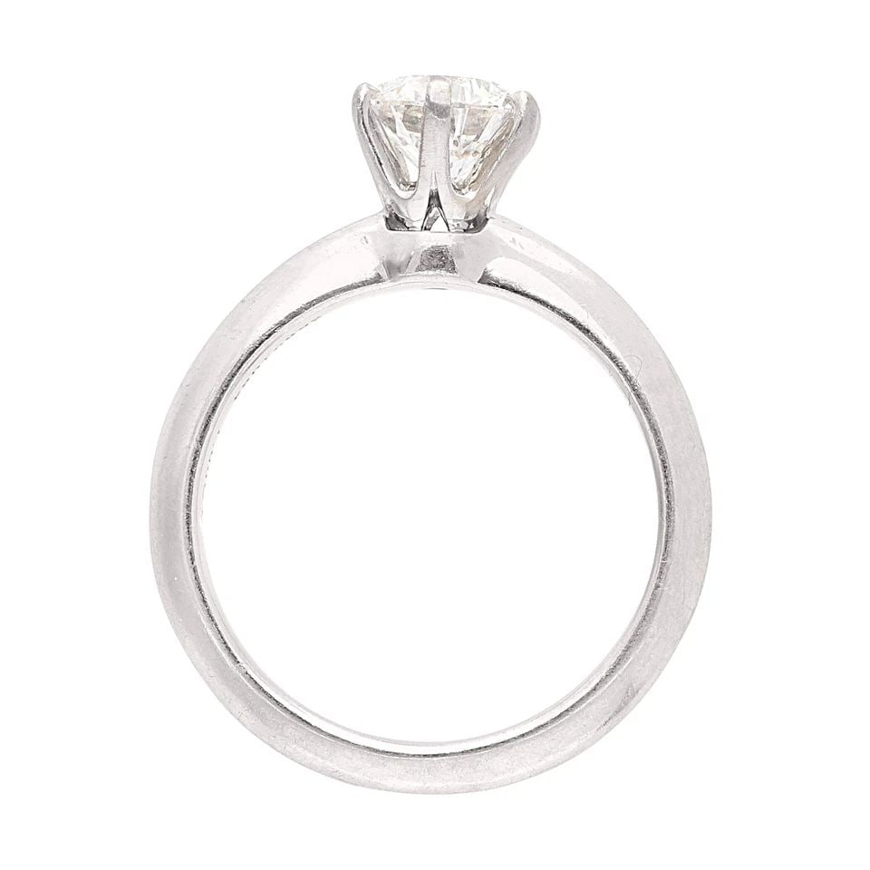 TIFFANY & CO.. 1.00 CARAT F-VS1 DIAMOND 18K WHITE PLATINUM ENGAGEMENT RING: TIFFANY & CO.. 1.00 CARAT F-VS1 DIAMOND 18K WHITE PLATINUM ENGAGEMENT RING Title: Tiffany and Co 1.00 Carat Round Brilliant Shape F-VS1 Diamond 18 Karat White Platinum Engagement Ring Style: Engagemen