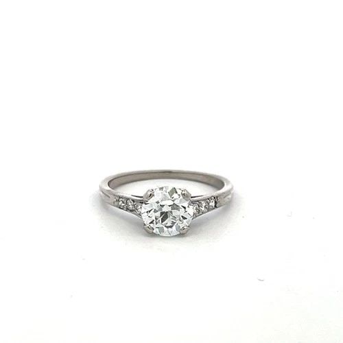 TIFFANY & CO 1.19 CARAT E VS2 DIAMOND PLATINUM ENGAGEMENT RING VINTAGE: TIFFANY & CO 1.19 CARAT E VS2 DIAMOND PLATINUM ENGAGEMENT RING VINTAGE Designer: Tiffany & Co Title: This elegant Tiffany & Co engagement ring is crafted in timeless platinum and features a stunning 1