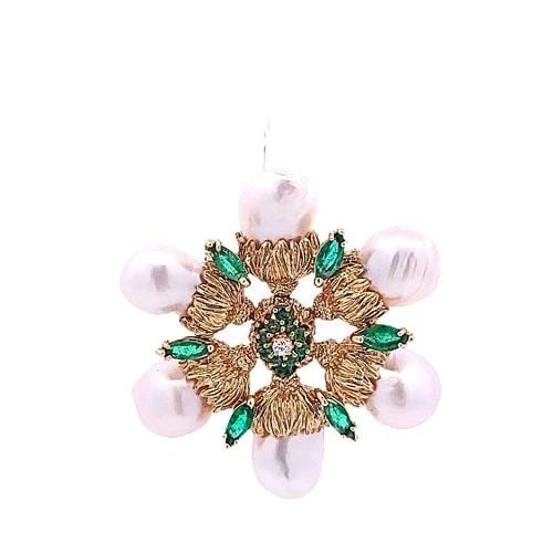 18K YELLOW GOLD PIN BROOCH WITH 0.1CT ROUND G VS1 DIAMONDS 1.6CT EMERALD & PEARL: 18K YELLOW GOLD PIN BROOCH WITH 0.1CT ROUND G VS1 DIAMONDS 1.6CT EMERALD & PEARL 18K YELLOW GOLD PIN BROOCH WITH 0.1CT ROUND G VS1 DIAMONDS 1.6CT EMERALD & PEARL PRODUCT DESCRIPTION Video: Video Link 
