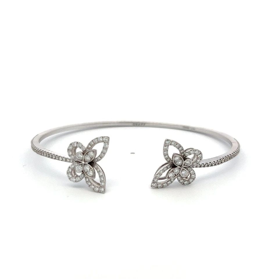 GRAFF 1.15 CARAT ROUND BRILLIANT DIAMOND 18 KARAT WHITE GOLD BANGLE BRACELET: GRAFF 1.15 CARAT ROUND BRILLIANT DIAMOND 18 KARAT WHITE GOLD BANGLE BRACELET Title: Graff 1.15 Carat Round Brilliant F VS1 Diamond 18 Karat White Gold Bangle Bracelet Style: Bangle Metal: 18 Karat Whi