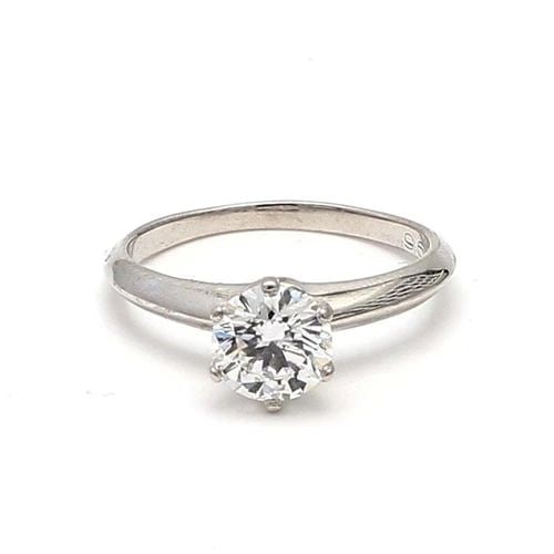 TIFFANY & CO.. 0.96 CARAT E-VS1 DIAMOND PLATINUM ENGAGEMENT RING: TIFFANY & CO.. 0.96 CARAT E-VS1 DIAMOND PLATINUM ENGAGEMENT RING Title: Tiffany and Co 0.96 Carat Round Brilliant Shape E-VS1 Diamond Platinum Engagement Ring Style: Engagement Metal: Platinum Gemston