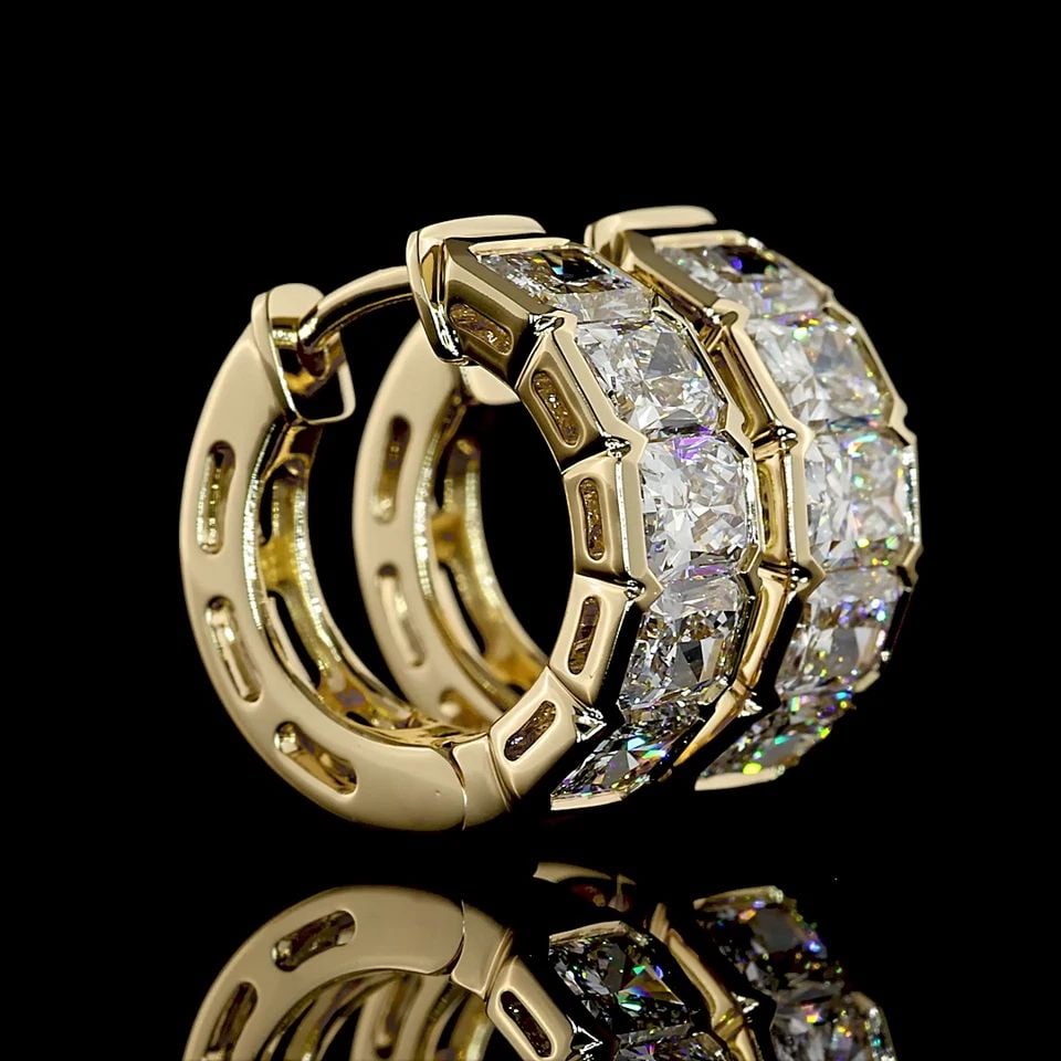 LAB-GROWN 3.01 CARAT RADIANT E-F-VS+ DIAMOND 14K YELLOW GOLD HUGGIES EARRINGS: LAB-GROWN 3.01 CARAT RADIANT E-F-VS+ DIAMOND 14K YELLOW GOLD HUGGIES EARRINGS Title: High-quality Brand-New Echo Friendly Elegant Lab-Grown 3.01 Carat Radiant E-F-VS+ Diamond 14K Yellow Gold Huggies E