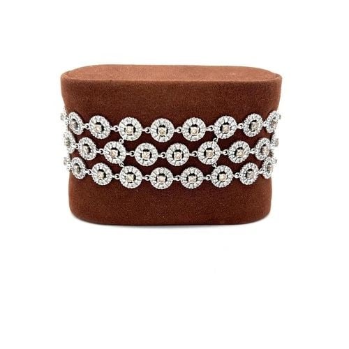 VINTAGE 18K WHITE GOLD LINK BRACELET WITH 8.25 CARAT ROUND DIAMONDS: VINTAGE 18K WHITE GOLD LINK BRACELET WITH 8.25 CARAT ROUND DIAMONDS VINTAGE 18K WHITE GOLD LINK BRACELET WITH 8.25 CARAT ROUND DIAMONDS PRODUCT DESCRIPTION Detailed Description: 2.75 & 5.5 Carat Diamo