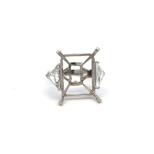 PLATINUM SEMI MOUNT RING WITH 2.5 CARAT DIAMOND FITS 16.00*22.60 MM 20CT+: PLATINUM SEMI MOUNT RING WITH 2.5 CARAT DIAMOND FITS 16.00*22.60 MM 20CT+ Detailed Description: Size 4.75 Embrace timeless elegance with this vintage platinum semi mount ring, a perfect blend of herit