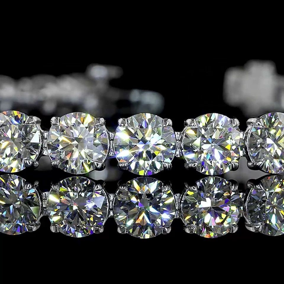 LAB-GROWN 16.82 CARAT ROUND E-F-VS1 DIAMOND 14K WHITE GOLD TENNIS BRACELET: LAB-GROWN 16.82 CARAT ROUND E-F-VS1 DIAMOND 14K WHITE GOLD TENNIS BRACELET Title: High-quality Brand-New Echo Friendly Elegant Lab-Grown 16.82 Carat Round E-F-VS1 Diamond 14K White Gold Tennis Bracele