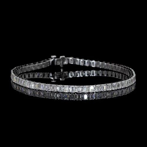 LAB-GROWN 14.08 CARAT EMERALD F-VVS2 DIAMOND 14K WG TENNIS BRACELET: LAB-GROWN 14.08 CARAT EMERALD F-VVS2 DIAMOND 14K WG TENNIS BRACELET Title: High-quality Brand-New Echo Friendly Elegant Lab-Grown 14.08 Carat Emerald F-VVS2 Diamond 14K White Gold Tennis Bracelet Vide