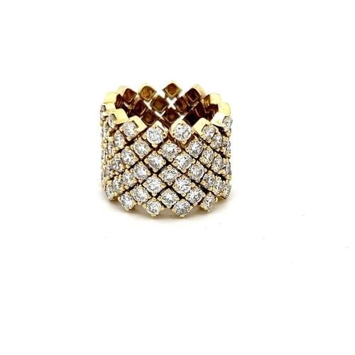 5.20 CARAT ROUND BRILLIANT DIAMOND 18 KARAT YELLOW GOLD COCKTAIL RING: 5.20 CARAT ROUND BRILLIANT DIAMOND 18K YELLOW GOLD COCKTAIL RING Title: 5.20 Carat Round Brilliant Diamond 18 Karat Yellow Gold Cocktail Ring Style: Cocktail Metal: 18 Karat Yellow Gold Gemstone 1: 5.