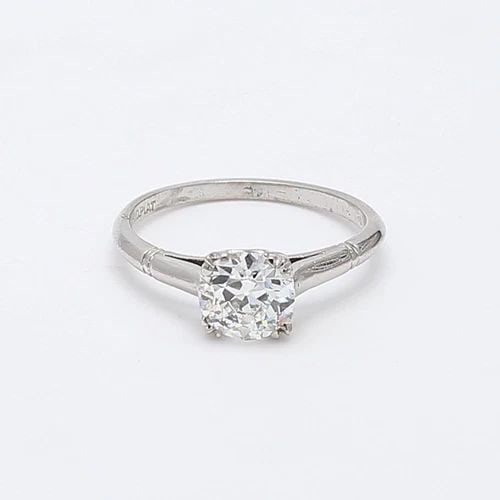 1.08 CARAT CIRCULAR BRILLIANT CUT SHAPE I-VS1 DIAMOND PLATINUM ENGAGEMENT RING (1 of 2)