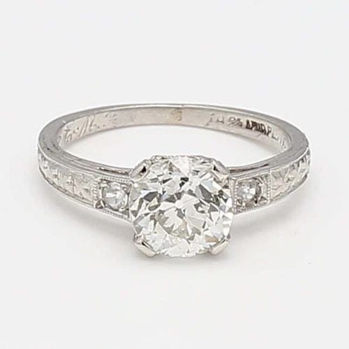 1.17 CARAT CIRCULAR BRILLIANT CUT I SI1 DIAMOND PLATINUM ENGAGEMENT RING: 1.17 CARAT CIRCULAR BRILLIANT CUT I SI1 DIAMOND PLATINUM ENGAGEMENT RING Title: 1.17 Carat Circular Brilliant Cut I SI1 Diamond Platinum Engagement Ring Style: Engagement Metal: Platinum Gemstone 1: 1