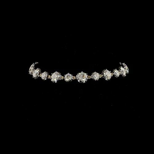 LAB-GROWN 10.08 CARAT ROUND E-F-VS1 DIAMOND 14K YELLOW GOLD STATION BRACELET: LAB-GROWN 10.08 CARAT ROUND E-F-VS1 DIAMOND 14K YELLOW GOLD STATION BRACELET Title: High-quality Brand-New Echo Friendly Elegant Lab-Grown 10.08 Carat Round E-F-VS1 Diamond 14K Yellow Gold Station Bra