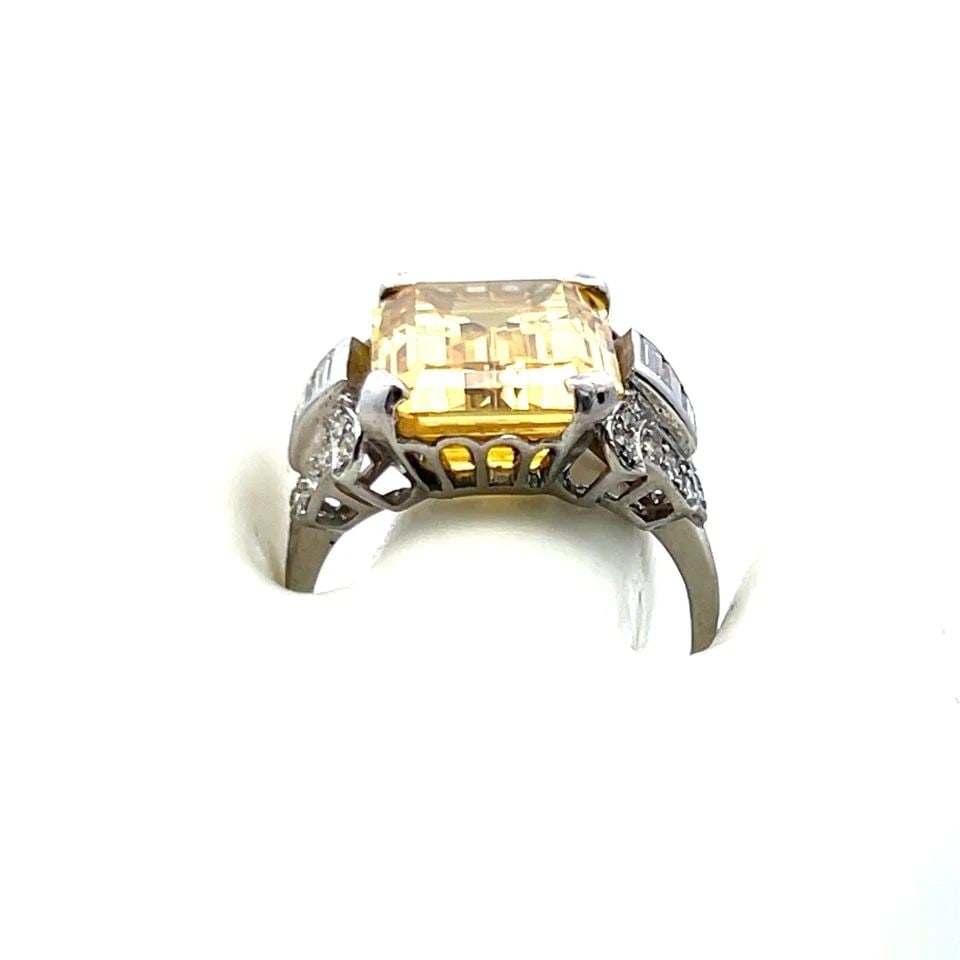 0.62 CARAT BAGUETTE SHAPE & ROUND BRILLIANT DIAMOND PLATINUM SEMI MOUNT RING: 0.62 CARAT BAGUETTE SHAPE & ROUND BRILLIANT DIAMOND PLATINUM SEMI MOUNT RING Title: 0.62 Carat Baguette Shape G VS2 and Round Brilliant G VS2 Diamond Platinum Semi Mount Ring Style: Semi Mount Metal: 