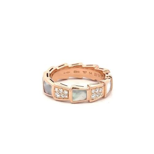 BVLGARI 0.41 CARAT ROUND BRILLIANT DIAMOND 18 KARAT YELLOW GOLD SERPENTI RING: BVLGARI 0.41 CARAT ROUND BRILLIANT DIAMOND 18 KARAT YELLOW GOLD SERPENTI RING Designer: BVLGARI Title: Bvlgari 0.41 Carat Round Brilliant G VS Diamond 18 Karat Yellow Gold Serpenti Ring Style: Serpent