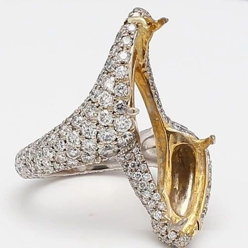 18K WHITE GOLD SEMI MOUNT RING WITH 2.3CT ROUND I VS2 DIAMOND FITS 24.92X12.62MM: 18K WHITE GOLD SEMI MOUNT RING WITH 2.3CT ROUND I VS2 DIAMOND FITS 24.92X12.62MM 18K WHITE GOLD SEMI MOUNT RING WITH 2.3CT ROUND I VS2 DIAMOND FITS 24.92X12.62MM PRODUCT DESCRIPTION Video: Video Link 