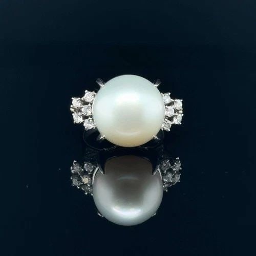 12.5MM NATURAL PEARL RING W/ .2CTS OF DIAMONDS IN A PLATIUM/PALLADIUM MOUNT 9.3G (1 of 2)
