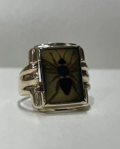 VINTAGE YELLOW GOLD BEE TILE RING, SIZE 9.5 (1 of 2)