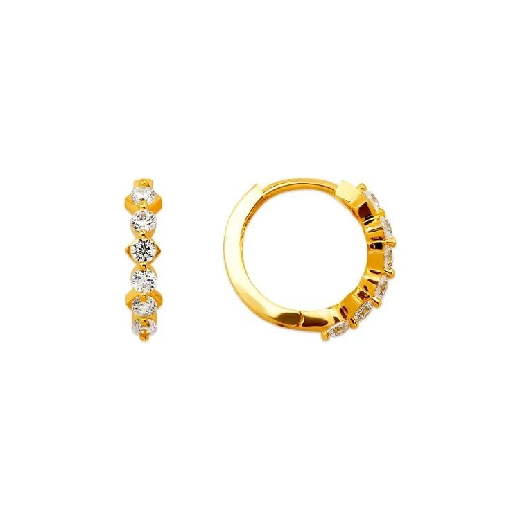 NEW 14K YELLOW GOLD DIAMOND CUT OVAL STUD EARRINGS: NEW 14K YELLOW GOLD DIAMOND CUT OVAL STUD EARRINGS DIAMOND CUT OVAL STUD EARRINGS NEW 14K YELLOW GOLD Width: Approx. 9x13mm Apx WEIGHT: 1.5g