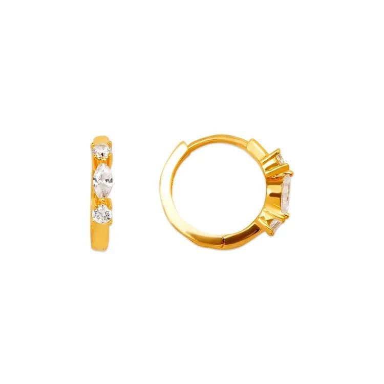 NEW 14K YELLOW GOLD FANCY HUGGIE EARRINGS: NEW 14K YELLOW GOLD FANCY HUGGIE EARRINGS FANCY HUGGIE EARRINGS NEW 14K YELLOW GOLD Width: Approx. 2x12mm Apx WEIGHT: 1.2g