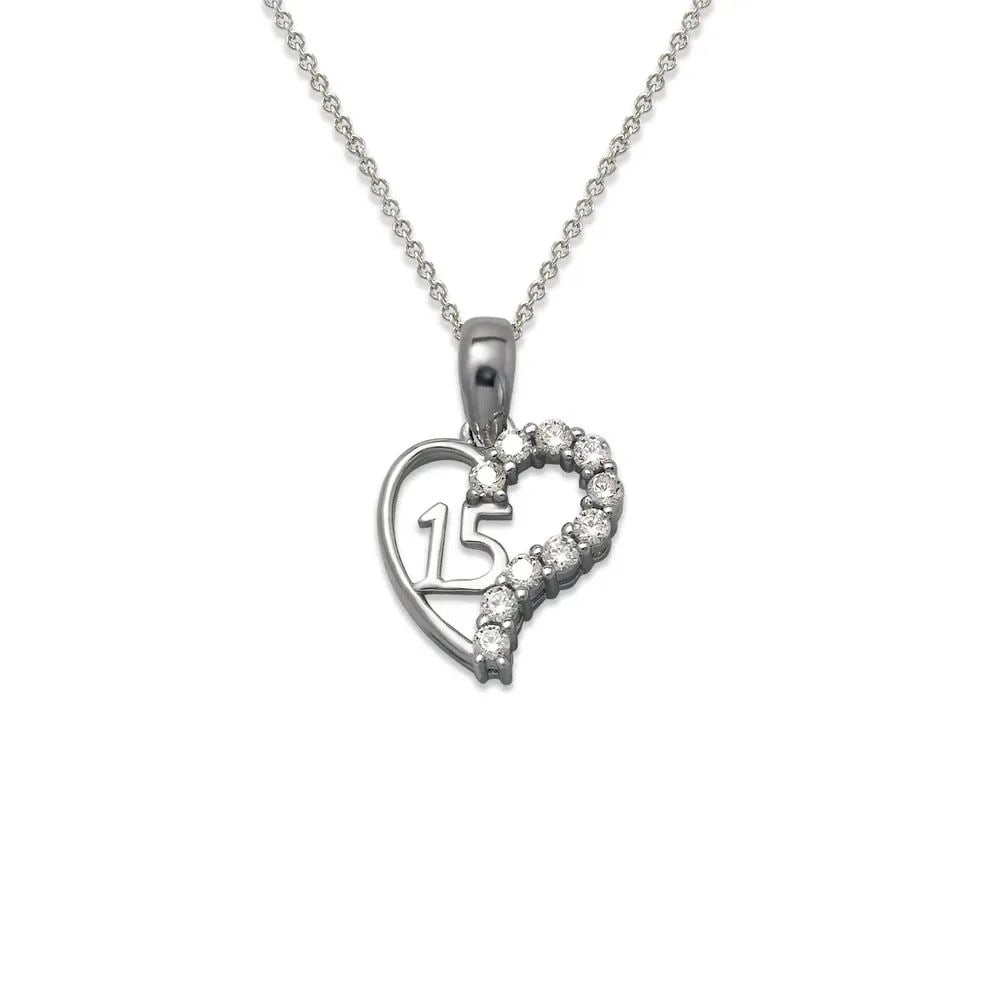 NEW 14K WHITE GOLD WHITE 15 ANOS HEART PENDANT: NEW 14K WHITE GOLD WHITE 15 ANOS HEART PENDANT WHITE 15 ANOS HEART PENDANT NEW 14K WHITE GOLD Apx. WIDTH: 11x12mm Apx WEIGHT: 1.2g