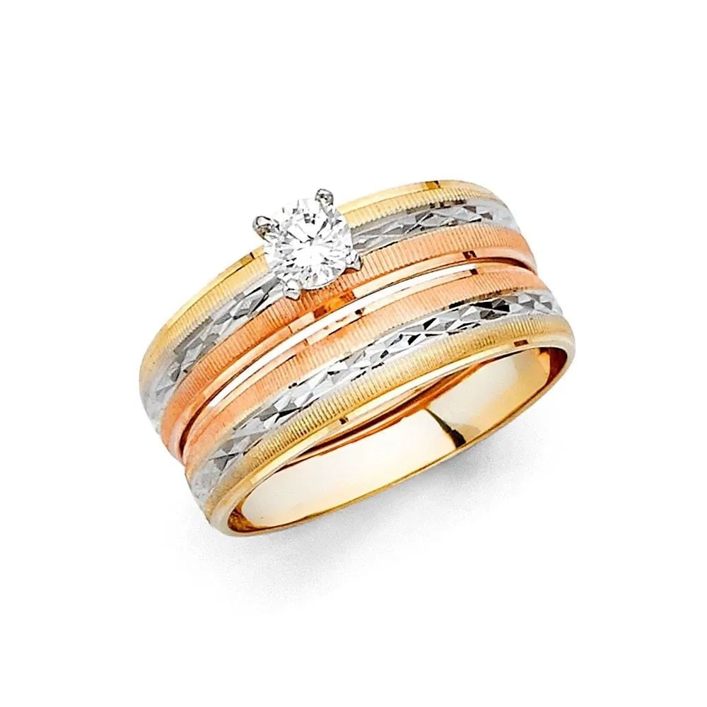NEW 14K TRI COLOR GOLD LADIES WEDDING BAND- SIZE 7: NEW 14K TRI COLOR GOLD LADIES WEDDING BAND LADIES WEDDING BAND NEW 14K TRI COLOR GOLD WIDTH : 4 mm Average Apx WEIGHT : 1.4g
