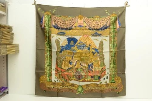 AUTHENTIC HERMES CASHMERE SCARF L'ATLANTIDE FAIVRE 90CM OLIVE BROWN VINTAGE (1 of 2)