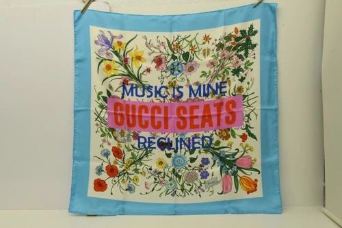 AUTHENTIC GUCCI SEATS SCARF BLUE WHITE SILK 90CM FLORAL MUSIC IS MINE RECLINED: AUTHENTIC GUCCI SEATS SCARF BLUE WHITE SILK 90CM FLORAL MUSIC IS MINE RECLINED Authentic Gucci Seats Scarf Blue White Silk 90cm Floral Music Is Mine Reclined Authentic Gucci Seats Scarf Blue White Sil