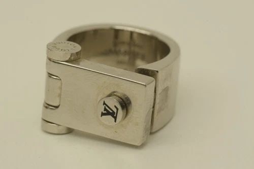 AUTHENTIC LOUIS VUITTON RING LV LOGO PUSH BUTTON CLIP BAND JEWELRY ACCESSORY (1 of 2)
