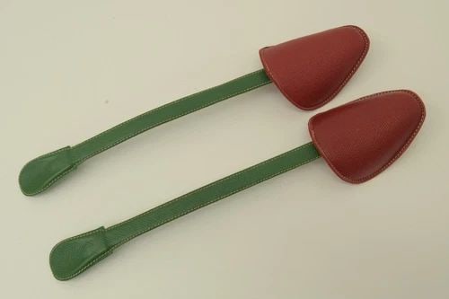 AUTHENTIC HERMES LEATHER SHOE INSERTS RED GREEN VINTAGE FOOT SLIP COLLECTIBLES (1 of 2)