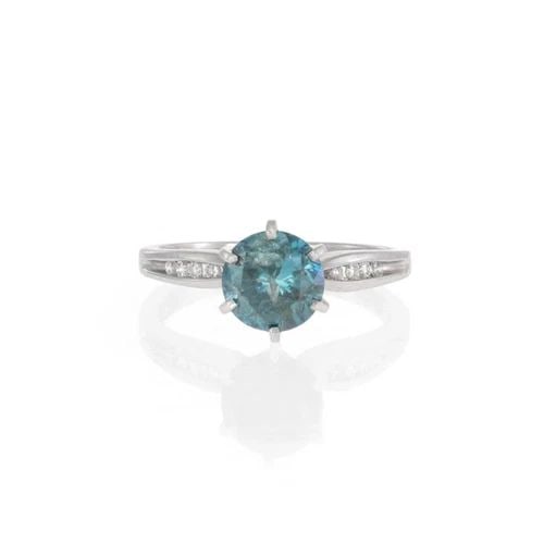 PLATINUM RING BLUE & WHITE DIAMOND ENGAGEMENT SIZE 6 (1 of 2)