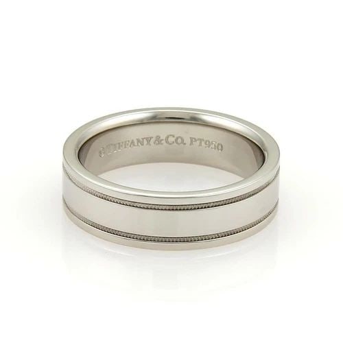 TIFFANY & CO. WEDDING BAND PLATINUM MILGRAIN LINES 6MM WIDE RING SIZE 9.5: TIFFANY & CO. WEDDING BAND PLATINUM MILGRAIN LINES 6MM WIDE RING SIZE 9.5 Tiffany & Co Diamond Platinum Milgrain Lines 6mm Wedding Band Ring Size 9.5 Description An authentic simple yet elegant wide w