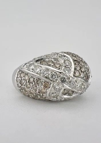 DESIGNER 18K WHITE GOLD 4.00TCW APPX CHAMPAGNE & WHITE DIAMOND CLUSTER DOME RING: DESIGNER 18K WHITE GOLD 4.00TCW APPX CHAMPAGNE & WHITE DIAMOND CLUSTER DOME RING Designer 18k White Gold 4.00tcw Appx Champagne & White Diamond Cluster Dome Ring Ring Size: 8.25 - Can be Resized Metal