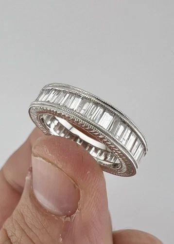 DESIGNER 18K WHITE GOLD 2.70CT BAGUETTE CUT DIAMOND ETERNITY BAND RING SZ 6.25 (1 of 2)