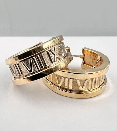 BIG 1.25" DESIGNER 14K YELLOW WHITE GOLD ROMAN NUMERALS WOMENS HOOP EARRINGS 14G: BIG 1.25" DESIGNER 14K YELLOW WHITE GOLD ROMAN NUMERALS WOMENS HOOP EARRINGS 14G BIG 1.25" Designer 14k Yellow White Gold Roman Numerals Women's Hoop Earrings 14g Size: 1.25" Tall By 1/2" Wide Metal: 