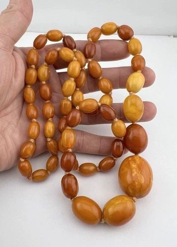 62.4G - ANTIQUE BUTTERSCOTCH EGG YOLK BALTIC AMBER SWIRL ROUND BEAD NECKLACE 34" (1 of 2)