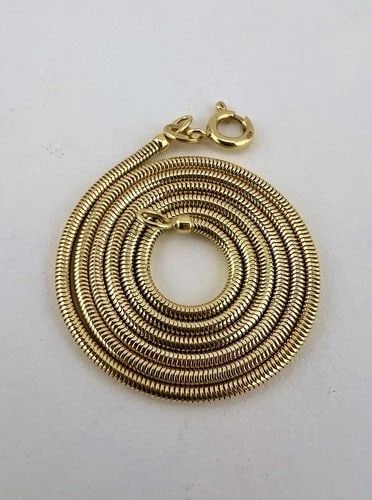 VINTAGE 18K YELLOW GOLD 1.5MM SMOOTH SNAKE LINK CHAIN NECKLACE 15.25" - 8.8G: VINTAGE 18K YELLOW GOLD 1.5MM SMOOTH SNAKE LINK CHAIN NECKLACE 15.25" - 8.8G Vintage 18k Yellow Gold 1.5mm Smooth Snake Link Chain Necklace 15.25" - 8.8g Size: 15 1/4" Long Tip To Tip By 1.5mm Wide me