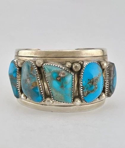 VINTAGE NAVAJO BISBEE TURQUOISE STERLING SILVER STAMPED WIDE CUFF BRACELET 109G (1 of 2)
