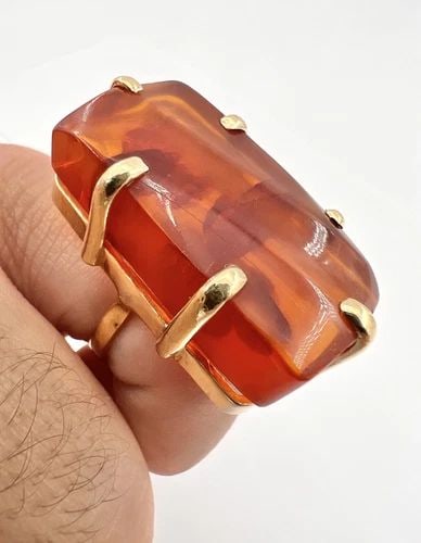 VTG MODERNIST 14K YELLOW GOLD NATURAL BALTIC HONEY AMBER CUBE RING (1 of 2)