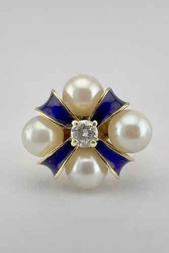 VINTAGE 14K YELLOW GOLD DIAMOND & WHITE AKOYA PEARL & BLUE ENAMEL BOW RING: VINTAGE 14K YELLOW GOLD DIAMOND & WHITE AKOYA PEARL & BLUE ENAMEL BOW RING Vintage 14K Yellow Gold Diamond & White Akoya Pearl & Blue Enamel Bow Ring Ring Size: 5 - Can Be Resized Total Weight is 5.5 
